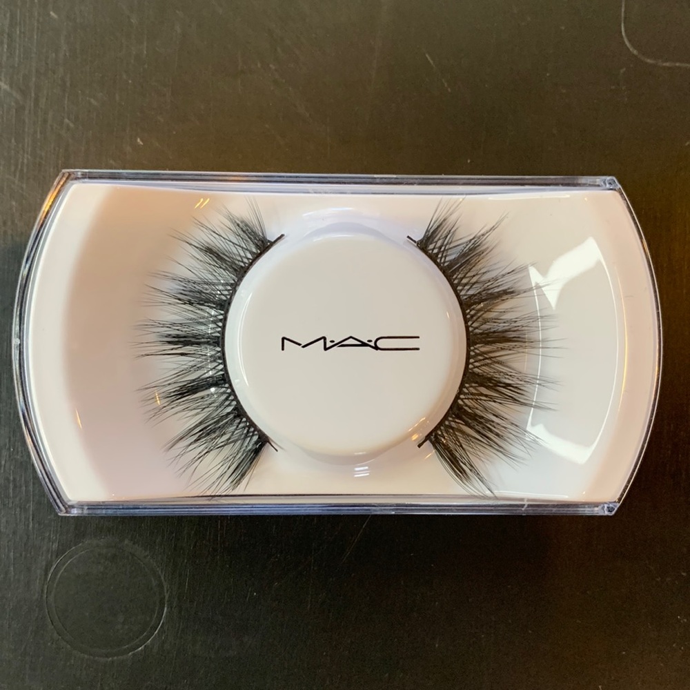 MAC eyelashes